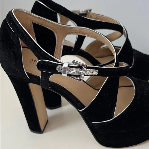 Michael Kors black velvet open toe platform high Heels 7M silver buckle accent - Picture 5 of 13